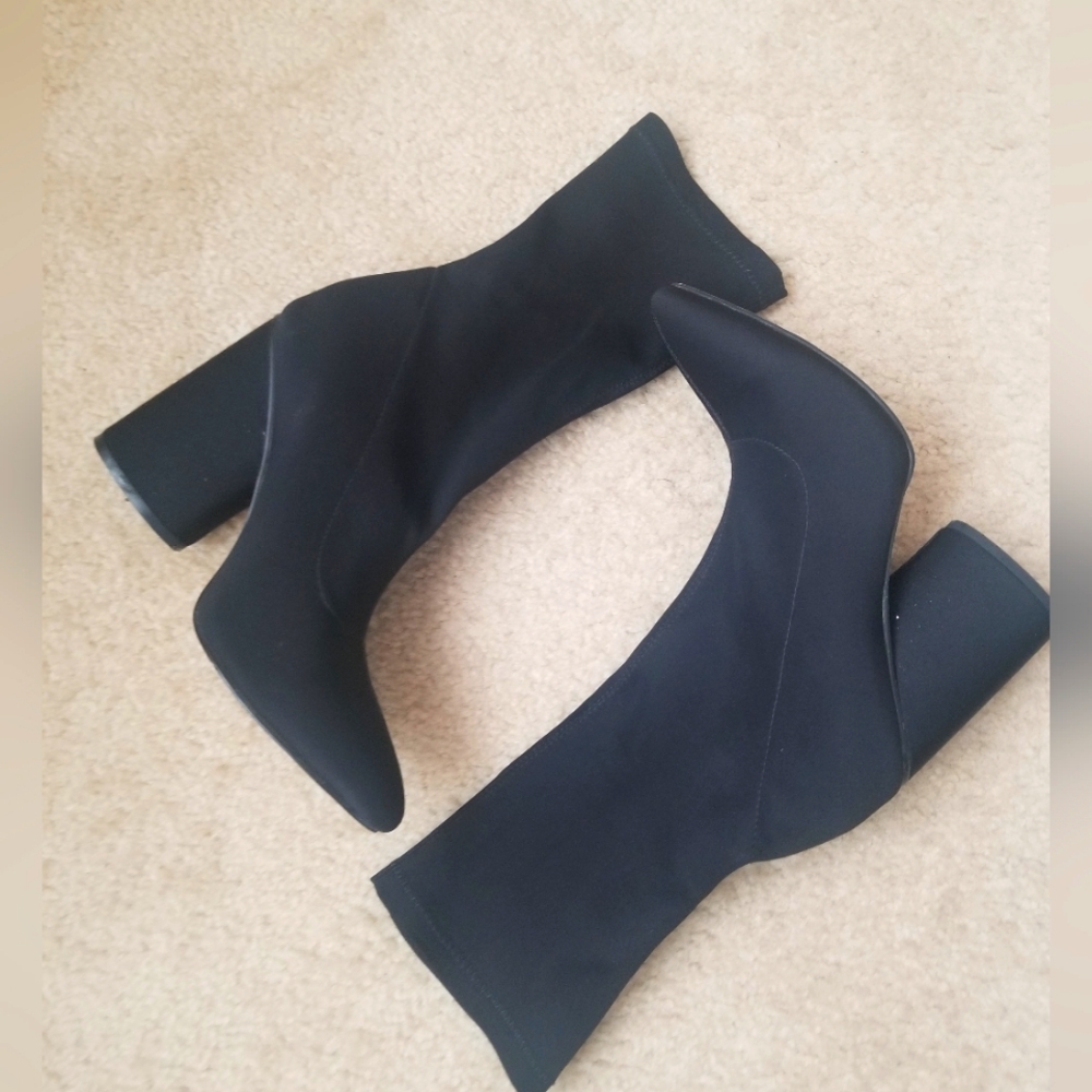 PrettyLittleThing Black Heeled Boots